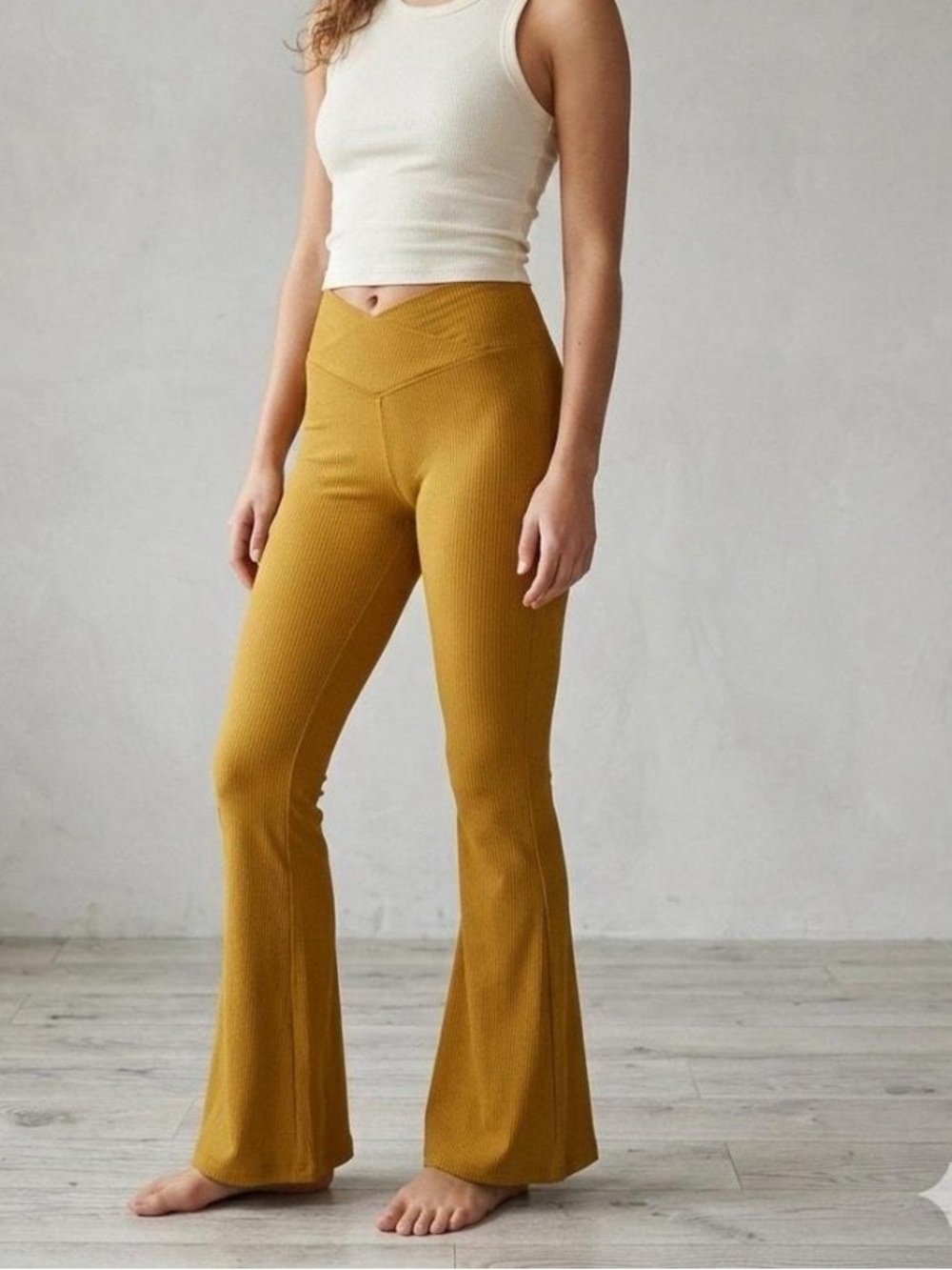 OFFLINE by Aerie Real Me High Waisted Crossover Flare Leggings Brown L